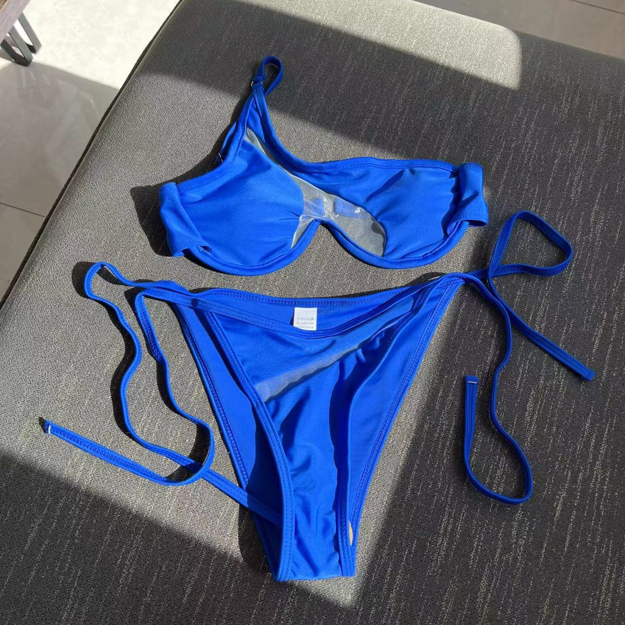Biquíni Nidóre Asymmetric Mesh – Modernidade e Charme