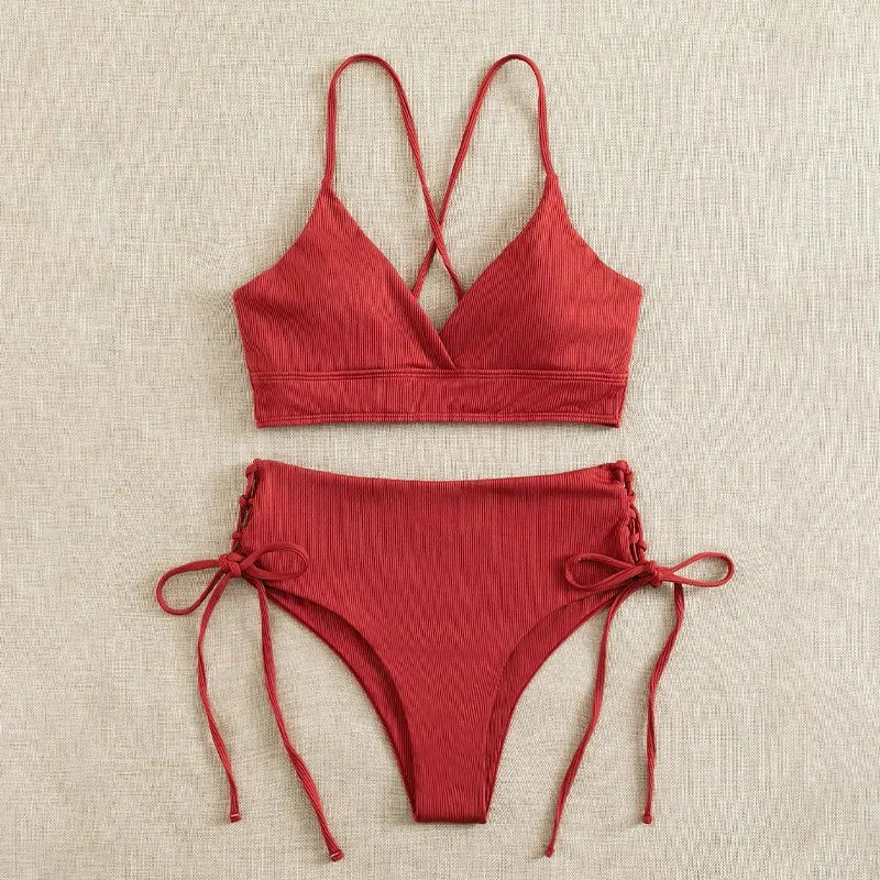 Biquíni Nidóre High-Waist – Elegância e Conforto
