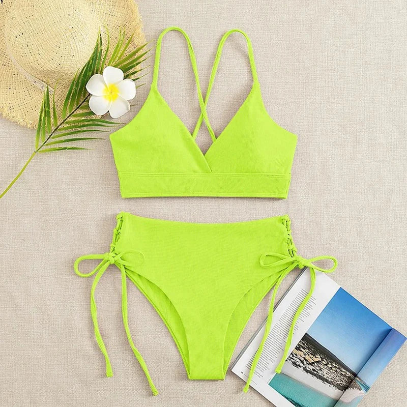 Biquíni Nidóre High-Waist – Elegância e Conforto